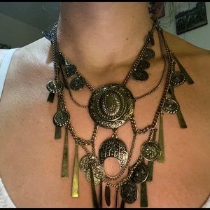 Antique style tiered necklace